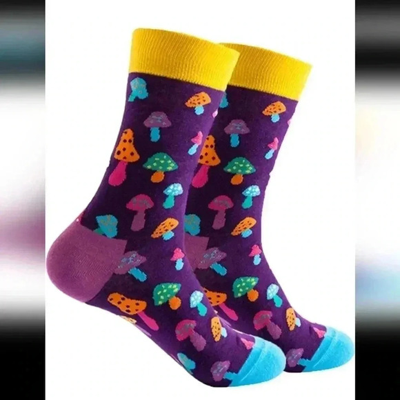Fun psychedelic mushroom blue and purple crew socks for men unisex funny shoes f - Picture 2 of 3